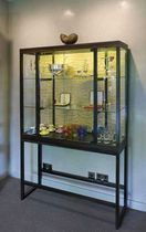 commercial display case   WILLIAM GARVEY