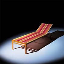 commercial outdoor garden sun lounger with casters NEW YORK Hugonet Contract