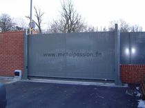 commercial sliding gate   M&eacute;tal Passion