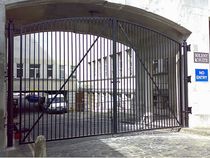 commercial swing gate  New Forest Metal Work