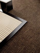 commercial tufted and loop pile synthetic carpet tile (Green Label Plus-certified, low VOC emissions) NOW AND ZEN : REALIZATION MODULAR Lees