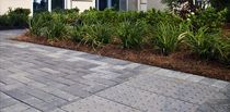 concrete paver (tactile) HOLLAND STONE Belgard Hardscapes
