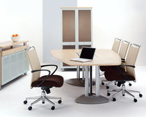 conference chair with casters CHASSIS by David Ritch & Mark Saffell  Arcadia Contract