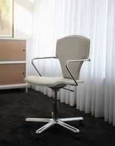conference chair with casters EGOA by Josep Mora STUA