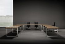conference table Oikos GRUPO PERMASA