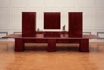 conference table STRATFORD krug