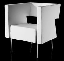 contemporary armchair SUNDAY by Love Arb&eacute;n Lammhults M&ouml;bel AB