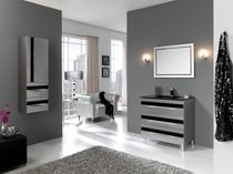 contemporary bathroom  MACRAL