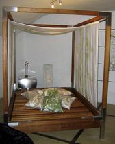 contemporary canopy double bed 4 POSTER ICI ET LA