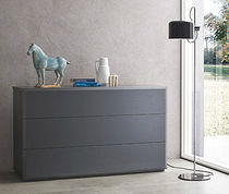 contemporary chest of drawers DIAMANTE e