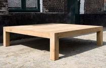 contemporary coffee table in solid wood SQUARE by Livine ST-PAUL HOME