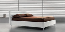 contemporary double bed upholstered in leather WAVE noctis