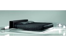 contemporary double bed LINE by Giuseppe Vigan&ograve; IN MEZZO