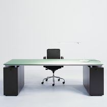 contemporary executive glass office desk M by Luc Vincent & Bulo designers BULO