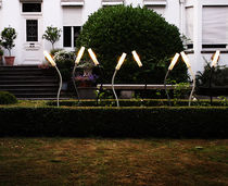 contemporary garden lamp post FLOWER by Alain Monnens tossB