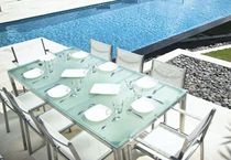 contemporary garden table (glass top) ILLUS  Sokul