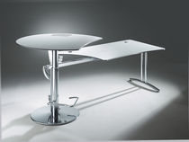 contemporary height adjustable office desk T 5000 WORKFLOW C+P Moebelsysteme