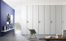 contemporary lacquered wardrobe SWING noteborn