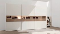 contemporary lacquered wardrobe with sliding doors FLIPPER  EUROPEO