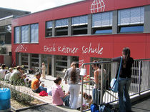 contemporary modular prefab building for school BERGHEIM, GUTENBERGSTRA&szlig;E Bolle