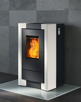 contemporary pellet wood stove COMO Rika
