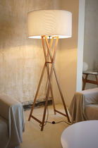 contemporary polyester floor lamp CALA by Joan Gaspar Marset Iluminacion