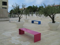 contemporary public bench in metal PUNKA LAB23