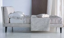 contemporary single bed DORIA MASTRO RAPHA&Euml;L