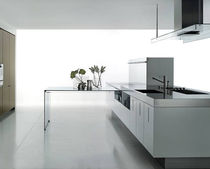 contemporary solid wood / corian kitchen ZONE by Piero Lissoni Boffi