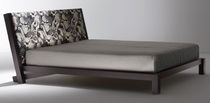 contemporary solid wood double bed BD 22 by Bartoli Design LAURAMERONI