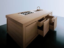 contemporary solid wood kitchen (chestnut) WOOD 100% by Giancarlo Vegni  EFFETI INDUSTRIE