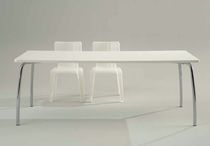 contemporary table HARRY by Hertel Klarhoefer Elmar Fl&ouml;totto
