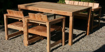 contemporary table and chairs set for gardens  Ineke Hans