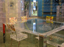 contemporary table (glass top) QUEEN Sturmundplastic by La Rosa S.p.A