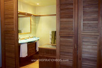 contemporary teck wood bathroom MARINE / BATEAU INSPIRATION BOIS