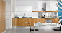 contemporary wood veneer / lacquer kitchen LUNA Arredo3 s.r.l.