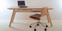 contemporary wood writing desk UNIVERSAL  Sanktjohanser