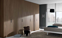 contemporary wooden wardrobe LISCIA GAB