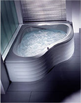 corner hydromassage bath-tub SANTA BARBARA by G.Horntrich HOESCH Design