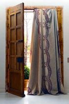 curtain OTHELLO by Coqui Ybarra YBARRA & SERRET