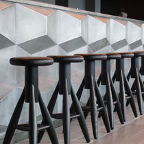 design bar stool by Eero Aarnio ROCKET Artek