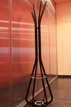 design coat-rack NASSA by Alessio Carpanelli Caoscreo &egrave; un brand Terenzi srl