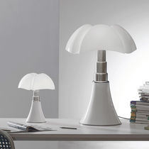 design methacrylate table lamp by Gae Aulenti MINIPIPISTRELLO cod.620/J/ by Gae Aulenti, 2013 Martinelli Luce Spa
