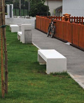 design public bench in concrete MATEUS Grupo Amop Synergies