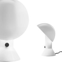 design resin table lamp ELMETTO cod.685/ by Elio Martinelli , 1976 Martinelli Luce Spa