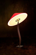 design table lamp in wood SWO (TABLE) Wood & Light by Omar Sherzad