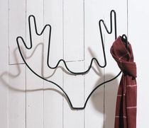 design wall mounted coat rack ANTLERS by Alexander Taylor thorsten van elten