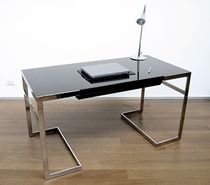 design writing desk in wood FLORENCE CASSETTO CENTRALE SABINOAPRILE/Interior Design