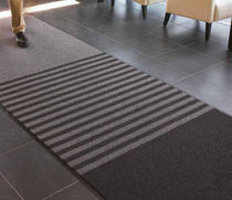 dust control entrance mat for commercial building OPERA&trade; Superior Manufacturing Group-Europe B.V.