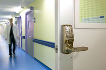 electronic combination door lock for intensive use CL5000 SERIES CODELOCKS